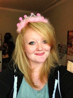 a picture of me and my tiara for Shasta and Alf :D